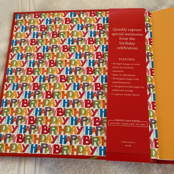 Hallmark Birthday Memory Book NEW - Picture 6 of 9